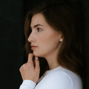 Kolczyki kwadratowe fala